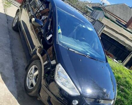 Черный Форд С-Макс, объемом двигателя 1.99 л и пробегом 285 тыс. км за 6000 $, фото 2 на Automoto.ua