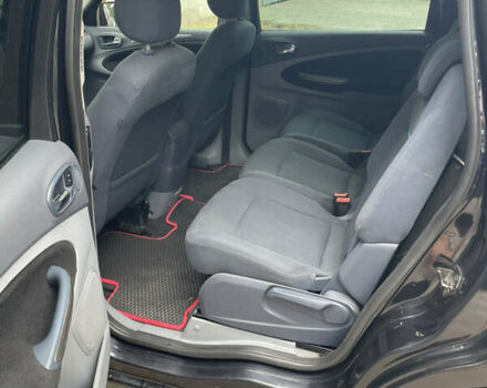 Форд С-Макс 2006 у Одесі на Automoto.ua Чорний Форд С-Макс, об'ємом двигуна 1.75 л та пробігом 392 тис. км за 5200 $, фото 7 на Automoto.ua