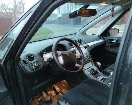 Черный Форд С-Макс, объемом двигателя 2 л и пробегом 385 тыс. км за 6500 $, фото 22 на Automoto.ua