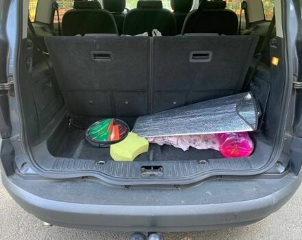 Черный Форд С-Макс, объемом двигателя 1.8 л и пробегом 272 тыс. км за 4400 $, фото 7 на Automoto.ua