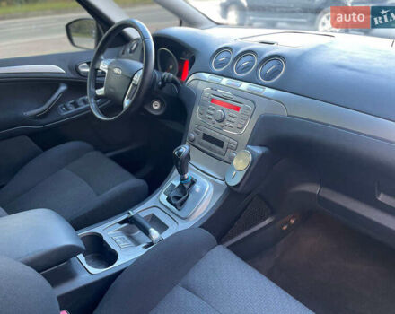 Чорний Форд С-Макс, об'ємом двигуна 2 л та пробігом 280 тис. км за 7000 $, фото 4 на Automoto.ua