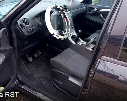 Черный Форд С-Макс, объемом двигателя 2 л и пробегом 220 тыс. км за 6500 $, фото 8 на Automoto.ua