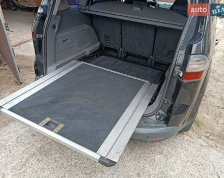 Форд С-Макс 2007 в Николаеве на Automoto.ua Черный Форд С-Макс, объемом двигателя 2 л и пробегом 375 тыс. км за 6300 $, фото 32 на Automoto.ua