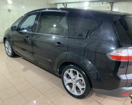 Черный Форд С-Макс, объемом двигателя 2.3 л и пробегом 183 тыс. км за 7300 $, фото 3 на Automoto.ua