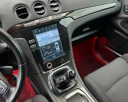 Форд С-Макс 2007 в Нововолынск на Automoto.ua Черный Форд С-Макс, объемом двигателя 2 л и пробегом 238 тыс. км за 8500 $, фото 13 на Automoto.ua