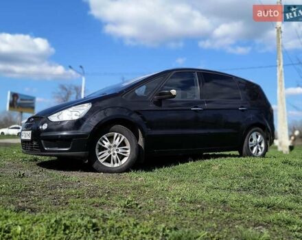 Черный Форд С-Макс, объемом двигателя 2 л и пробегом 273 тыс. км за 7500 $, фото 3 на Automoto.ua