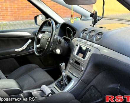 Чорний Форд С-Макс, об'ємом двигуна 1.8 л та пробігом 180 тис. км за 6500 $, фото 3 на Automoto.ua