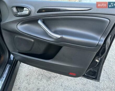 Черный Форд С-Макс, объемом двигателя 2.2 л и пробегом 292 тыс. км за 9900 $, фото 16 на Automoto.ua