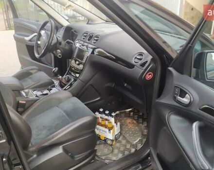 Чорний Форд С-Макс, об'ємом двигуна 2.2 л та пробігом 243 тис. км за 8500 $, фото 13 на Automoto.ua