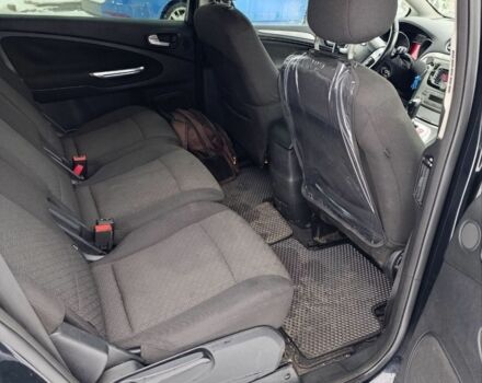 Черный Форд С-Макс, объемом двигателя 2 л и пробегом 368 тыс. км за 7399 $, фото 5 на Automoto.ua