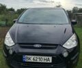 Черный Форд С-Макс, объемом двигателя 2 л и пробегом 230 тыс. км за 7900 $, фото 2 на Automoto.ua