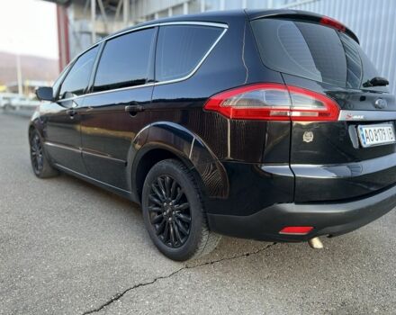 Чорний Форд С-Макс, об'ємом двигуна 2 л та пробігом 308 тис. км за 9800 $, фото 3 на Automoto.ua