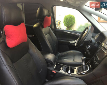 Черный Форд С-Макс, объемом двигателя 1.6 л и пробегом 285 тыс. км за 9200 $, фото 7 на Automoto.ua