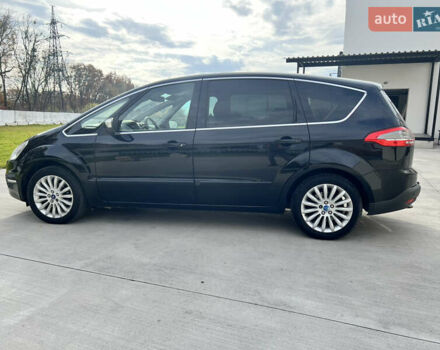 Черный Форд С-Макс, объемом двигателя 1.6 л и пробегом 229 тыс. км за 8600 $, фото 9 на Automoto.ua