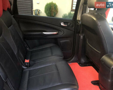 Черный Форд С-Макс, объемом двигателя 1.6 л и пробегом 285 тыс. км за 9200 $, фото 6 на Automoto.ua