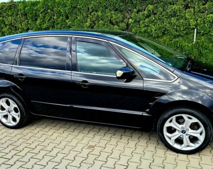 Черный Форд С-Макс, объемом двигателя 2 л и пробегом 245 тыс. км за 7800 $, фото 4 на Automoto.ua