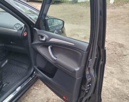 Чорний Форд С-Макс, об'ємом двигуна 2 л та пробігом 315 тис. км за 7500 $, фото 16 на Automoto.ua