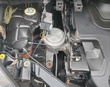 Чорний Форд С-Макс, об'ємом двигуна 2 л та пробігом 315 тис. км за 7500 $, фото 10 на Automoto.ua