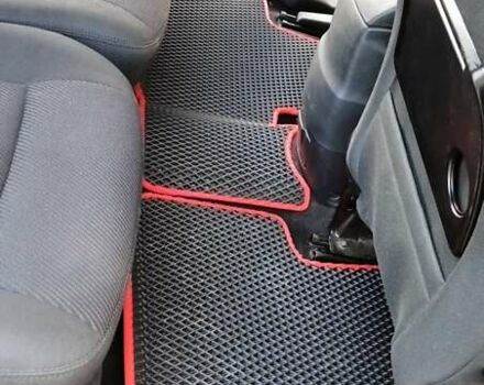 Черный Форд С-Макс, объемом двигателя 1.6 л и пробегом 255 тыс. км за 9900 $, фото 27 на Automoto.ua