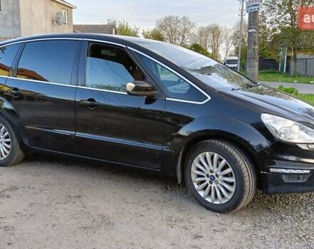 Черный Форд С-Макс, объемом двигателя 1.6 л и пробегом 255 тыс. км за 9900 $, фото 2 на Automoto.ua