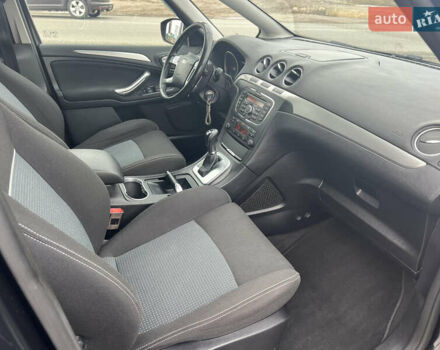 Черный Форд С-Макс, объемом двигателя 2 л и пробегом 168 тыс. км за 9900 $, фото 27 на Automoto.ua