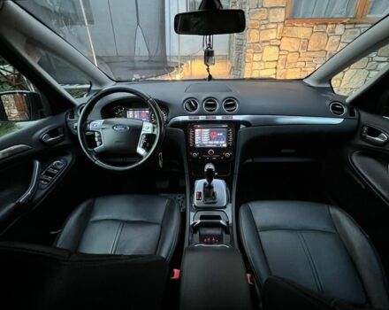 Черный Форд С-Макс, объемом двигателя 2 л и пробегом 298 тыс. км за 10000 $, фото 7 на Automoto.ua