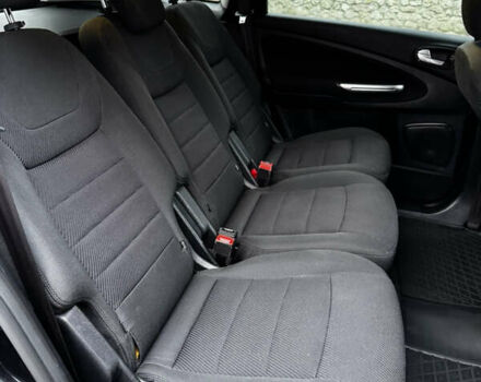 Черный Форд С-Макс, объемом двигателя 2 л и пробегом 214 тыс. км за 8999 $, фото 57 на Automoto.ua