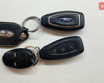 Чорний Форд С-Макс, об'ємом двигуна 2 л та пробігом 214 тис. км за 9700 $, фото 95 на Automoto.ua