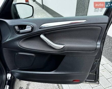 Чорний Форд С-Макс, об'ємом двигуна 2 л та пробігом 214 тис. км за 9700 $, фото 85 на Automoto.ua