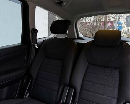 Чорний Форд С-Макс, об'ємом двигуна 2 л та пробігом 214 тис. км за 9700 $, фото 49 на Automoto.ua