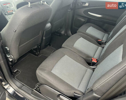 Черный Форд С-Макс, объемом двигателя 2 л и пробегом 168 тыс. км за 9900 $, фото 20 на Automoto.ua