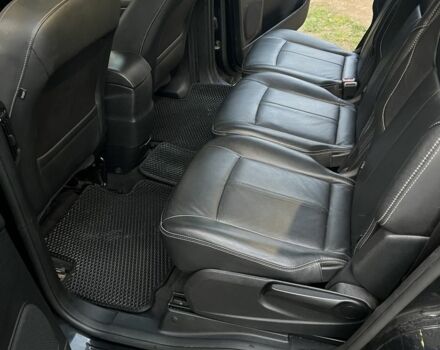 Черный Форд С-Макс, объемом двигателя 2 л и пробегом 298 тыс. км за 10000 $, фото 16 на Automoto.ua