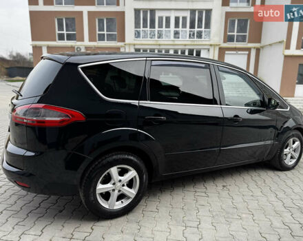 Черный Форд С-Макс, объемом двигателя 2 л и пробегом 214 тыс. км за 8999 $, фото 5 на Automoto.ua