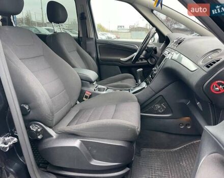 Чорний Форд С-Макс, об'ємом двигуна 2 л та пробігом 299 тис. км за 11490 $, фото 11 на Automoto.ua