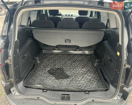 Черный Форд С-Макс, объемом двигателя 2 л и пробегом 168 тыс. км за 9900 $, фото 24 на Automoto.ua