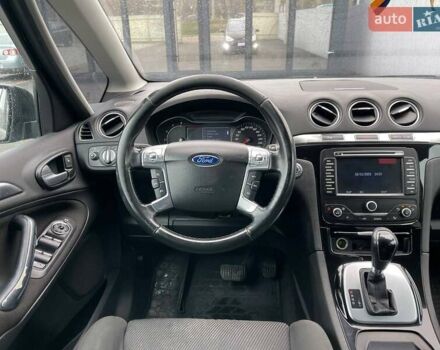 Чорний Форд С-Макс, об'ємом двигуна 2 л та пробігом 299 тис. км за 11490 $, фото 13 на Automoto.ua