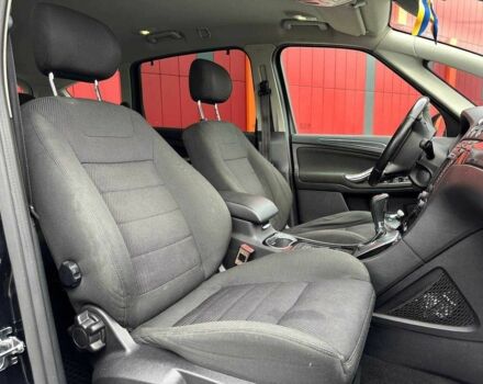 Чорний Форд С-Макс, об'ємом двигуна 0 л та пробігом 298 тис. км за 9990 $, фото 10 на Automoto.ua