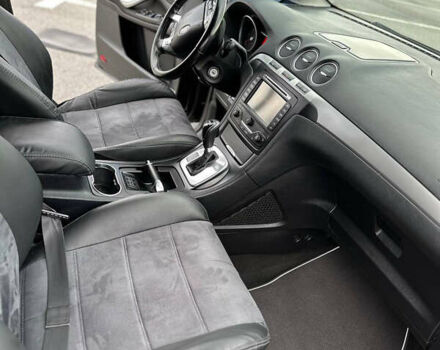 Черный Форд С-Макс, объемом двигателя 2 л и пробегом 350 тыс. км за 9500 $, фото 10 на Automoto.ua