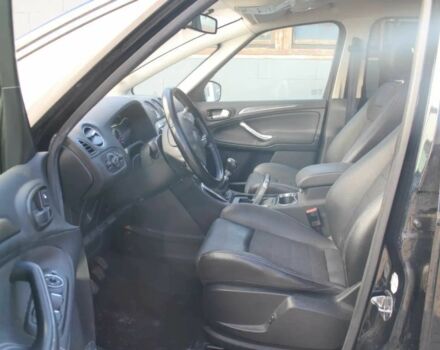 Черный Форд С-Макс, объемом двигателя 2 л и пробегом 82 тыс. км за 7600 $, фото 8 на Automoto.ua