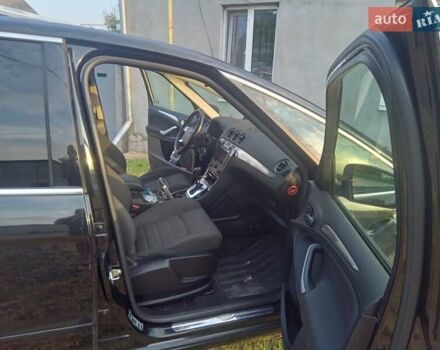 Черный Форд С-Макс, объемом двигателя 2 л и пробегом 250 тыс. км за 9500 $, фото 3 на Automoto.ua