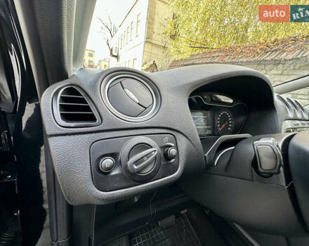 Форд С-Макс 2014 в Каменце-Подольском на Automoto.ua Черный Форд С-Макс, объемом двигателя 2 л и пробегом 280 тыс. км за 9750 $, фото 16 на Automoto.ua