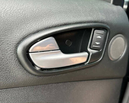 Черный Форд С-Макс, объемом двигателя 2 л и пробегом 350 тыс. км за 9500 $, фото 20 на Automoto.ua