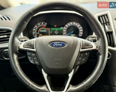 Черный Форд С-Макс, объемом двигателя 2 л и пробегом 210 тыс. км за 12900 $, фото 12 на Automoto.ua