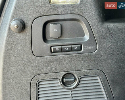 Черный Форд С-Макс, объемом двигателя 2 л и пробегом 210 тыс. км за 12900 $, фото 27 на Automoto.ua