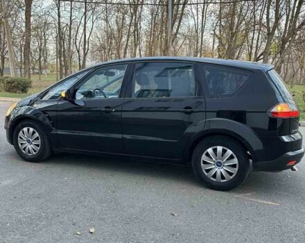 Черный Форд С-Макс, объемом двигателя 2 л и пробегом 184 тыс. км за 8900 $, фото 3 на Automoto.ua