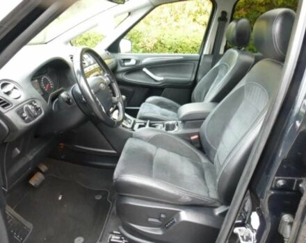 Черный Форд С-Макс, объемом двигателя 2 л и пробегом 77 тыс. км за 7000 $, фото 6 на Automoto.ua