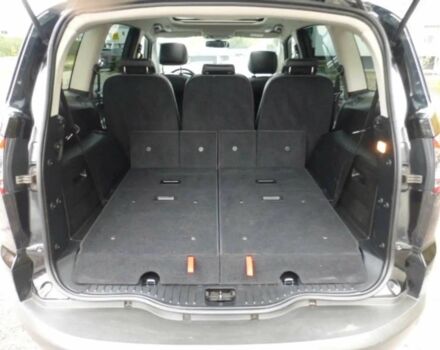 Черный Форд С-Макс, объемом двигателя 2 л и пробегом 77 тыс. км за 7000 $, фото 5 на Automoto.ua