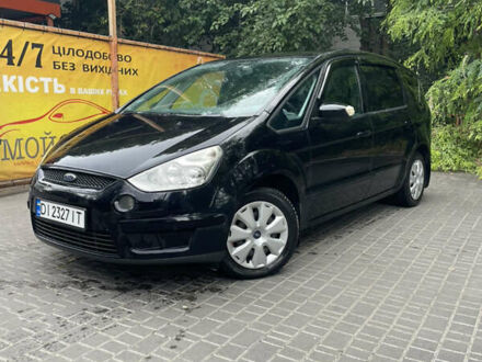 Черный Форд С-Макс, объемом двигателя 1.75 л и пробегом 392 тыс. км за 5200 $, фото 1 на Automoto.ua