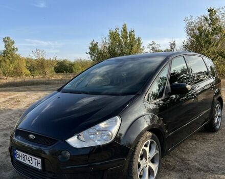 Черный Форд С-Макс, объемом двигателя 2 л и пробегом 250 тыс. км за 7500 $, фото 1 на Automoto.ua