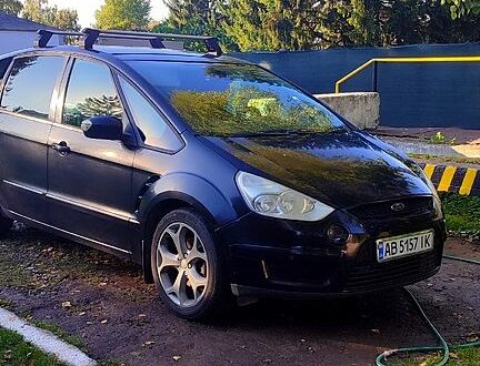 Чорний Форд С-Макс, об'ємом двигуна 2 л та пробігом 293 тис. км за 6500 $, фото 1 на Automoto.ua